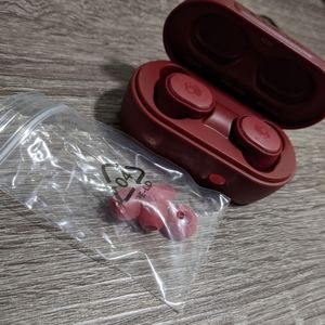 Skull Candy Sesh Earbuds 💯